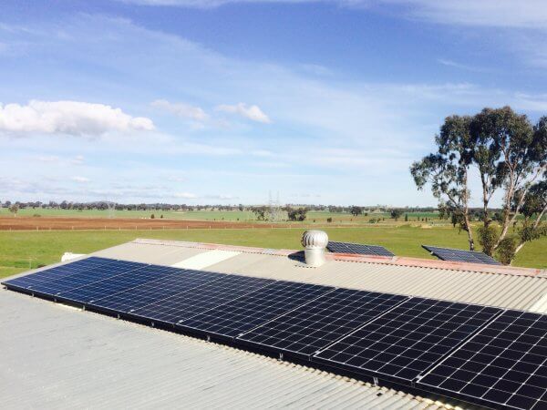 Solarwise Wagga - Rural solar power - LG MonoX2 panels Rural solar power with LG MonoX Plus